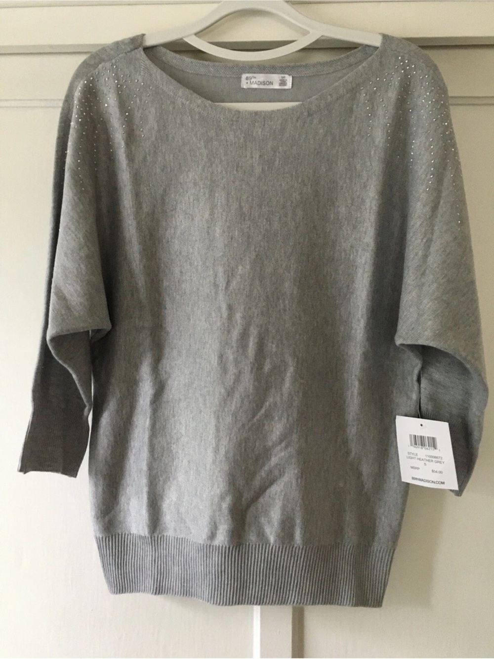 89th Madison Sparkle Shoulder Light Gray Women's Scoop Neck Sweater
